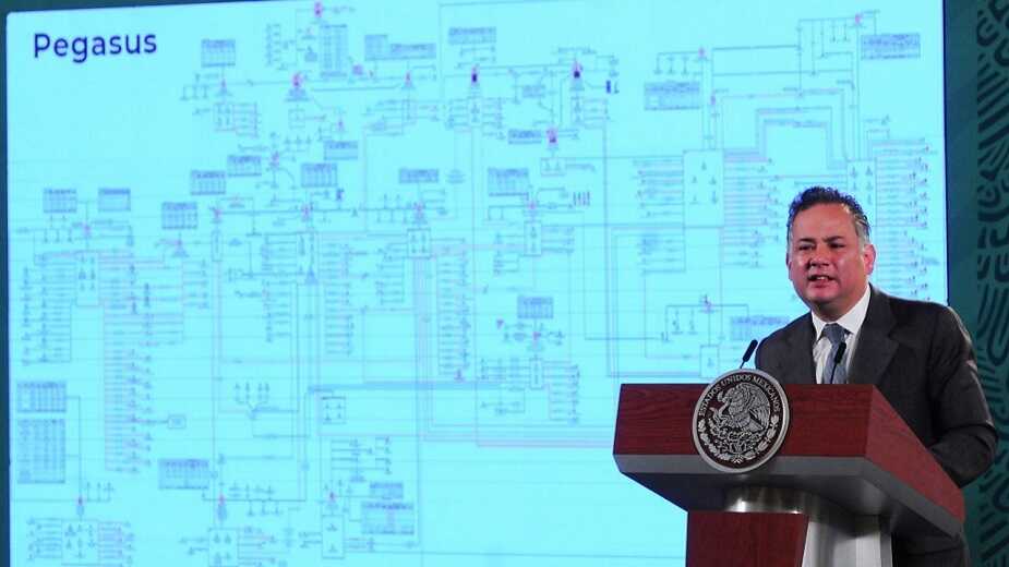 Santiago Nieto, titular de la Unidad de Inteligencia Financiera, explica la situación del software Pegasus. thumbnail
