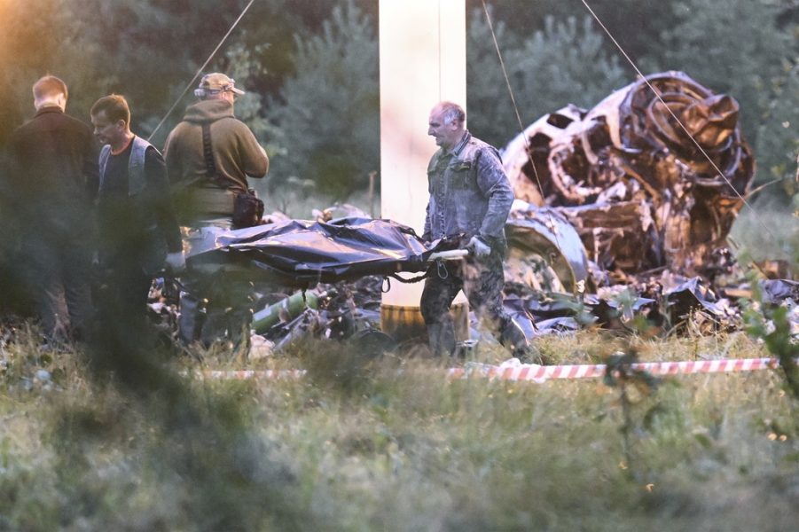 35.- Accidente de avión de líder mercenario ruso, visto como una venganza del Kremlin thumbnail
