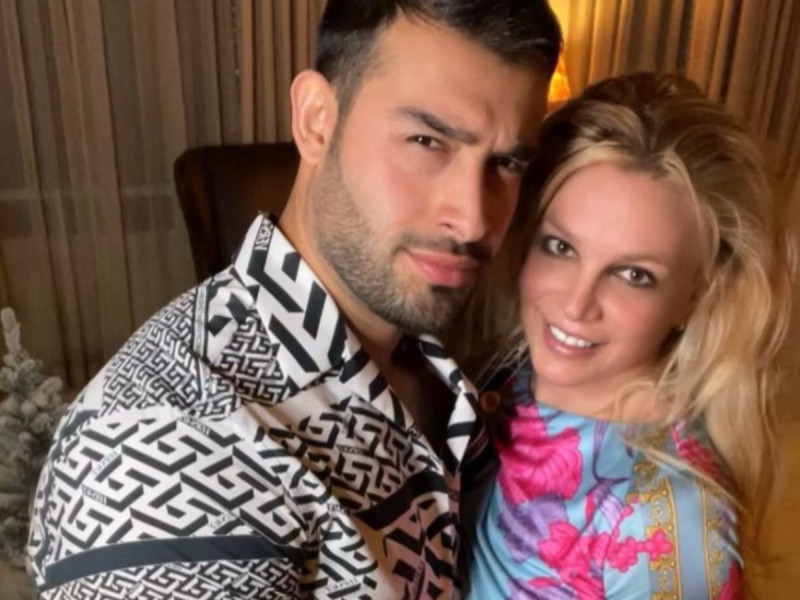 35.1.- Dividen custodia de perros Britney Spears y Sam Asghari llegarían a acuerdo tras separación thumbnail