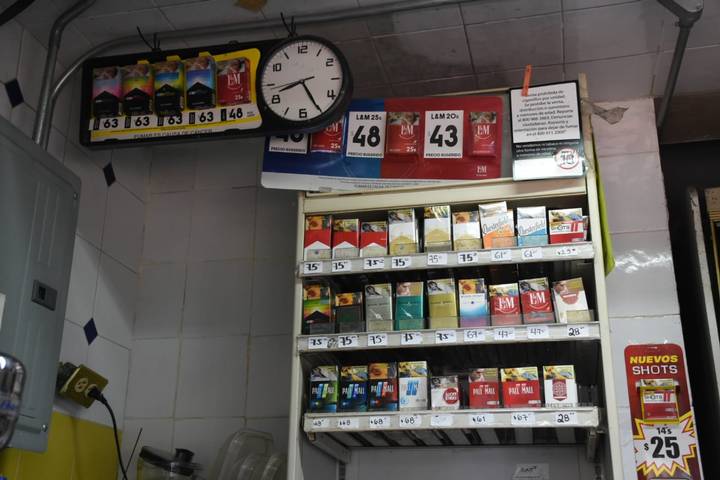 Algunos comercios ya eliminaron publicidad del tabaco; otros desconocen el decreto thumbnail