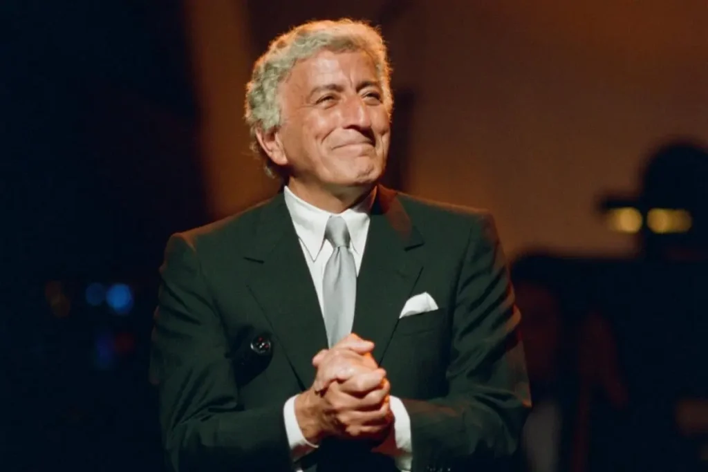 Muere el cantante Tony Bennett a los 96 años thumbnail