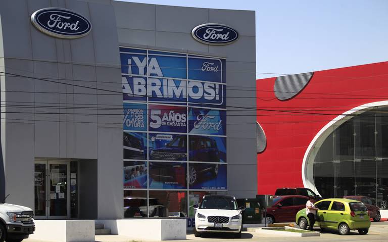 Se avecina huelga en la industria automotriz en Estados Unidos thumbnail