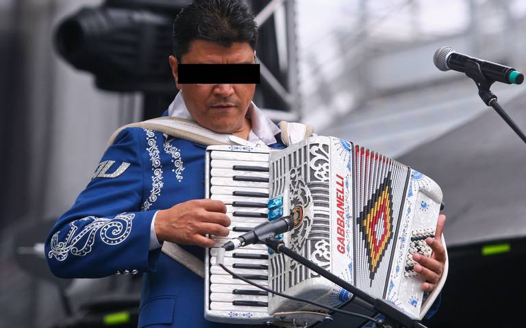 Detienen al integrante y fundador de Aarón y su Grupo Ilusión por presunto abuso sexual thumbnail